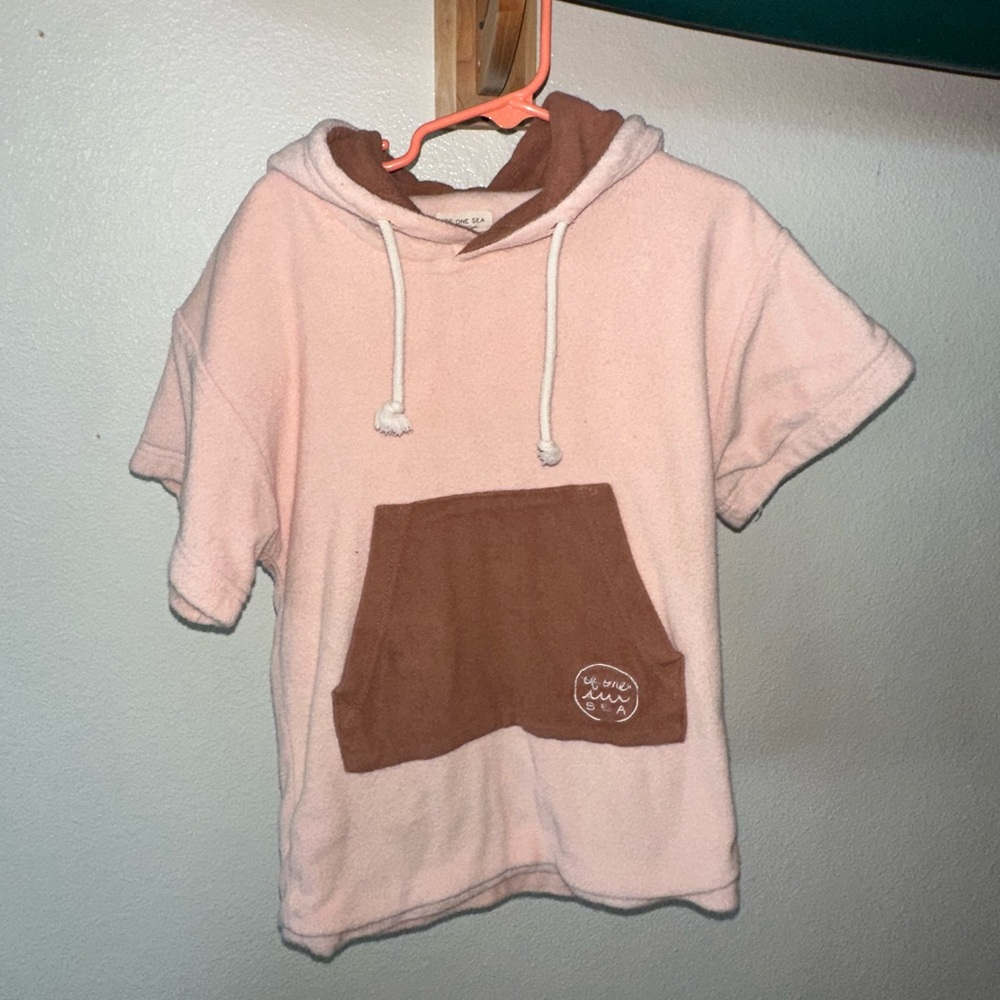 Of one sea hooded towel